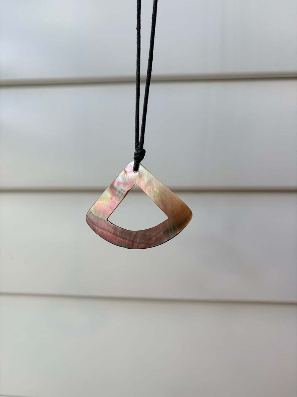 Black Cord Abalone Shell Triangle Frame Pendant Necklace 90s Minimalist
